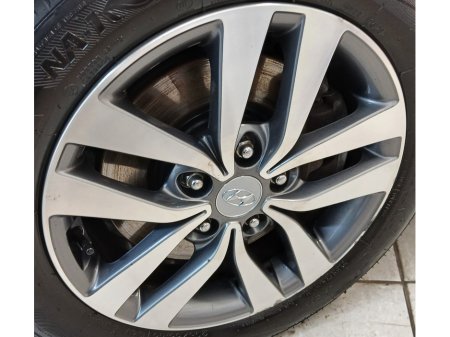 2020 Hyundai i30 I 30 DELUXE 1.0 T : LOW MILEAGE ; FINANCE ARRANGED : €16,950 thumbnail