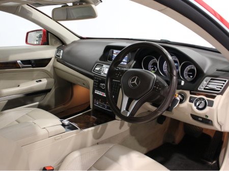 2014 Mercedes-Benz E Class - thumbnail 16