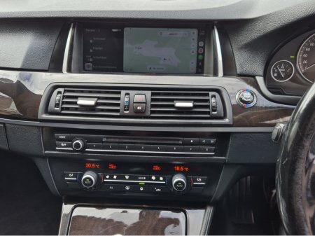 2010 BMW 5 Series - thumbnail 16