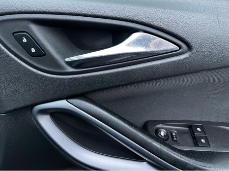 2017 Opel Astra 1.4 100BHP €7,950 thumbnail