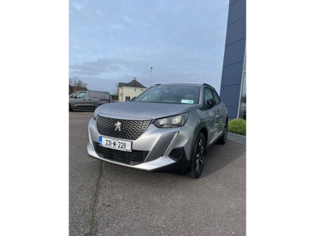 2023 Peugeot 2008 - view 2