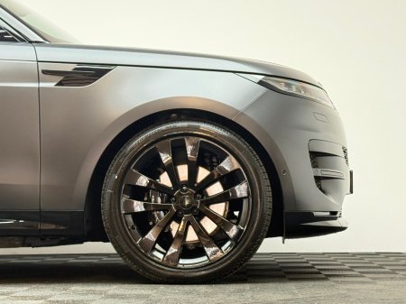 2026 Land Rover Range Rover Sport - thumbnail 9