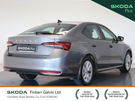 2025 Skoda Octavia - thumbnail 3