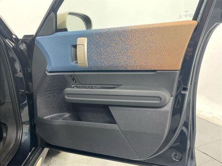 2025 MINI Countryman C €44,950 thumbnail