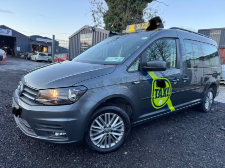2021 Volkswagen Caddy CADDY MAXI TREND 2.0 TDI 102HP D6F €46,500 thumbnail
