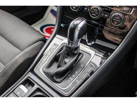 2019 Volkswagen Golf - thumbnail 22