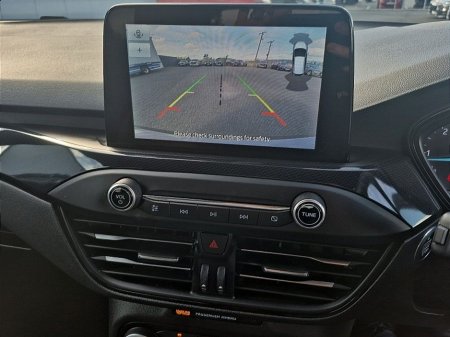 2021 Ford Focus - thumbnail 13