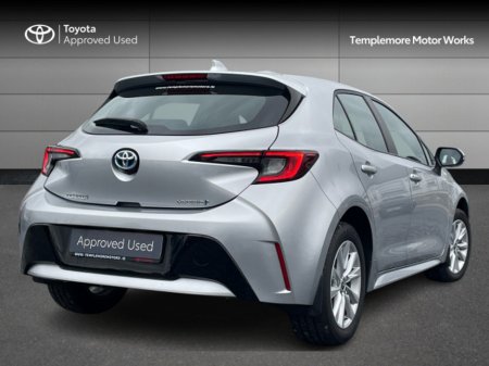 2023 Toyota Corolla  €31,950