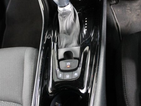 2019 Toyota C-HR - thumbnail 19