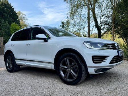 2018 Volkswagen Touareg - photo 2