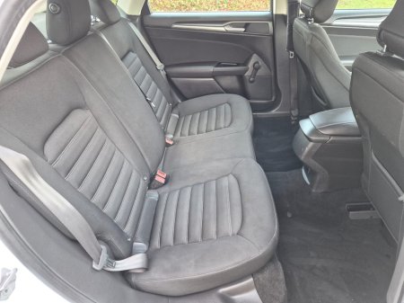 2015 Ford Mondeo 1.6TDCi 115PS Style €6,999 thumbnail