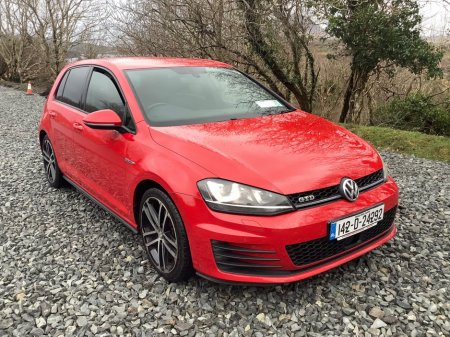 2014 Volkswagen Golf - thumbnail 1