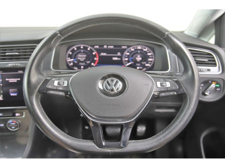 2018 Volkswagen Golf - thumbnail 35