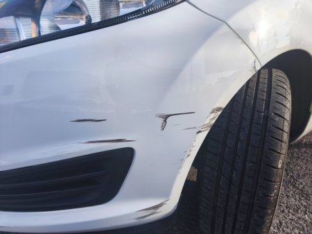 2014 Ford Fiesta - thumbnail 14