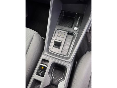 2025 Volkswagen Caddy Maxi Life LIFE TDI 122BHP A7F 5DR A €42,500 thumbnail