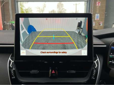 2025 Toyota Corolla - thumbnail 21