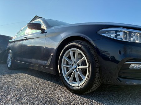 2017 BMW 5 Series - thumbnail 13