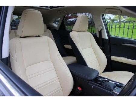 2019 Lexus NX 300 h - thumbnail 11