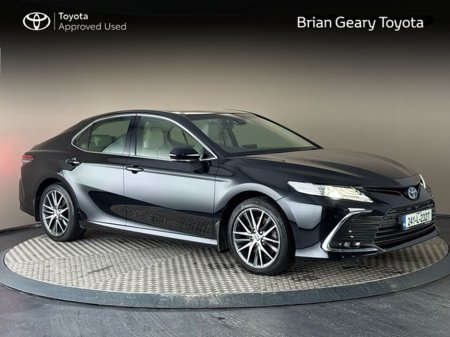 2024 Toyota Camry PLATINUM EDITION 4