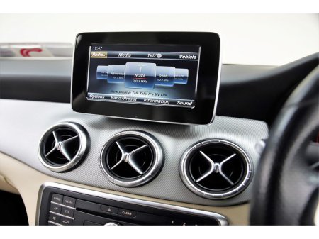 2015 Mercedes-Benz CLA Class - thumbnail 20