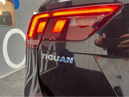 2018 Volkswagen Tiguan - thumbnail 7