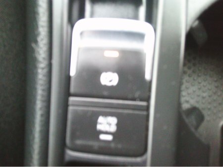 2018 Volkswagen Golf NEW NCT 2028, HIGHLINE, HEATED SEATS, REVERSE CAMERA, SAT./NAV., CRUISE, €190 TAX, LOW KMS. HISTORY. €16,999 thumbnail