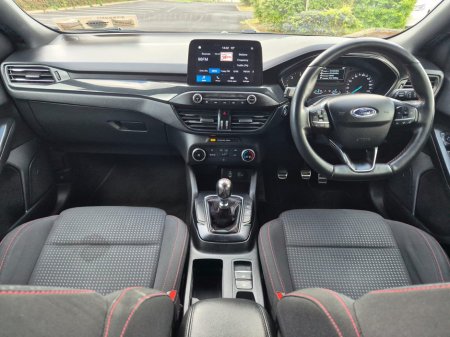 2020 Ford Focus - thumbnail 17