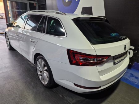 2017 Skoda Superb EXECUTIVE 2.0 TDI DSG-LOW MILEAGE €18,350 thumbnail