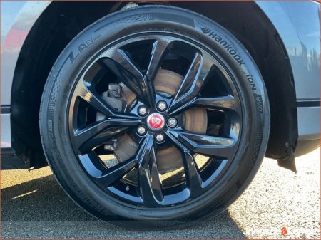 2022 Jaguar I-Pace EV400 Auto Black Edition (Remainder of 5 year Manufacturer Warranty) €32,900 thumbnail