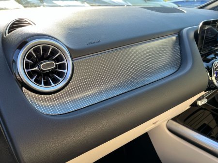 2024 Mercedes-Benz EQA - thumbnail 18