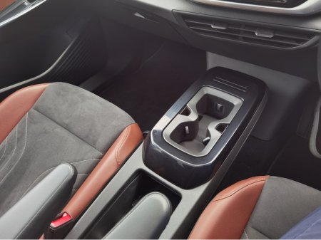 2021 Volkswagen ID.4 - thumbnail 18