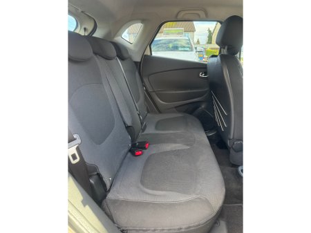 2015 Renault Captur Intense high driving position €8,900 thumbnail