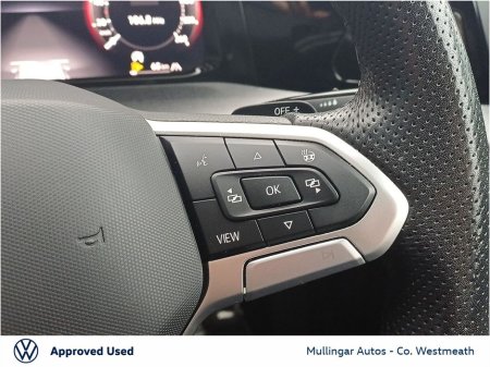 2024 Volkswagen Golf GOLF R-LINE 2.0TDI 150HP (EXTRAS) €41,950 thumbnail
