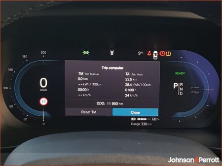 2025 Volvo EX40 82 kWh Extended Range Plus €49,900 thumbnail