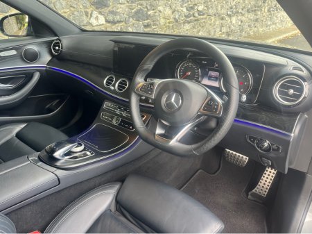 2019 Mercedes-Benz E Class 200 D AMG LINE AUTO 4DR €26,999 thumbnail