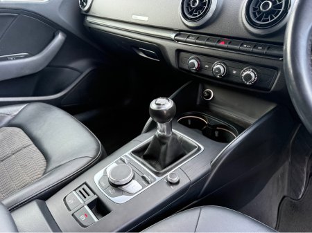 2018 Audi A3 Saloon 1.6 TDI 116 SE 4DR €15,950 thumbnail