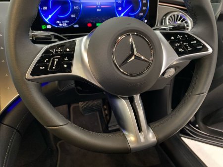 2025 Mercedes-Benz EQE - thumbnail 19