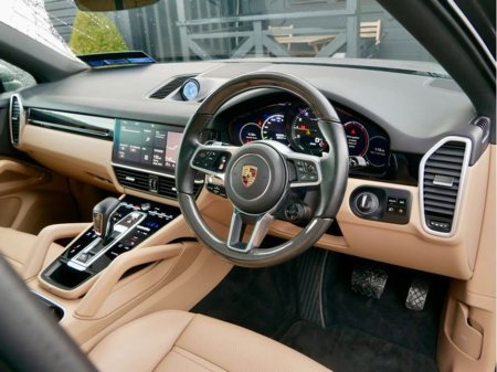 2021 Porsche Cayenne - thumbnail 12