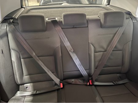 2013 Volkswagen Golf - thumbnail 15