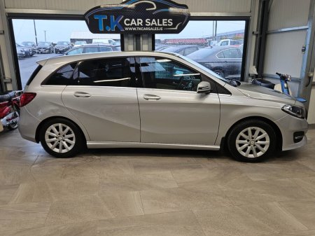 2017 Mercedes-Benz B Class B 160 D STYLE €14,950 thumbnail