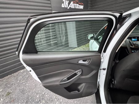 2018 Ford Focus STYLE 1.5 TD 5DR €6,995 thumbnail