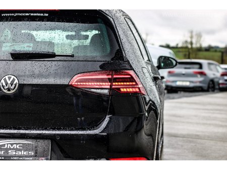 2019 Volkswagen Golf - thumbnail 10