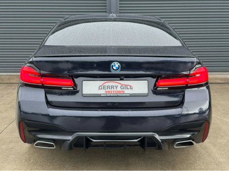 2022 BMW 5 Series - thumbnail 7