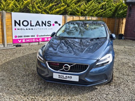 2019 Volvo V40 - thumbnail 3