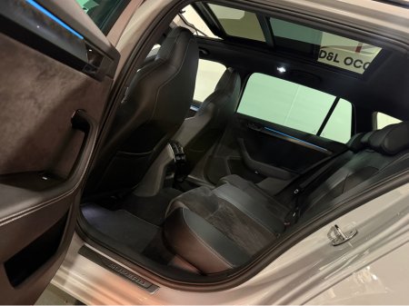 2021 Skoda Superb SPORT 2.0 TDI 150HP 5DR SPORTLINE €33,900 thumbnail