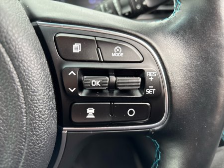 2021 Kia Niro PHEV MY21 TRAILER 5DR A AUTO €22,450 thumbnail