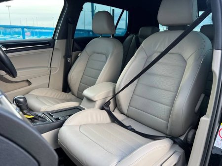 2020 Volkswagen Golf - thumbnail 6