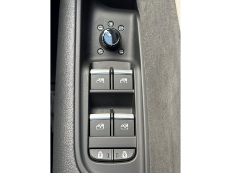 2020 Audi Q8 - thumbnail 30