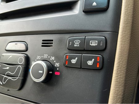 2014 Volvo XC90 D5 AWD SE GT 5DR AUTO *LOW KLMS* €15,999 thumbnail