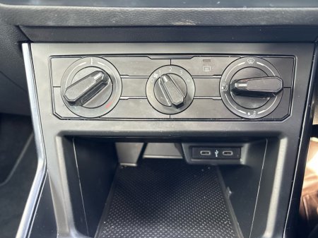 2021 Volkswagen Polo - thumbnail 16